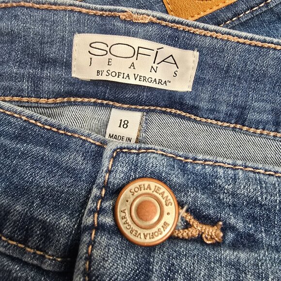 Sofia Jeans Curvy Skinny Super High Rise Womens Sz 18 Blue Rosa Ankle Frayed Hem - Picture 8 of 10